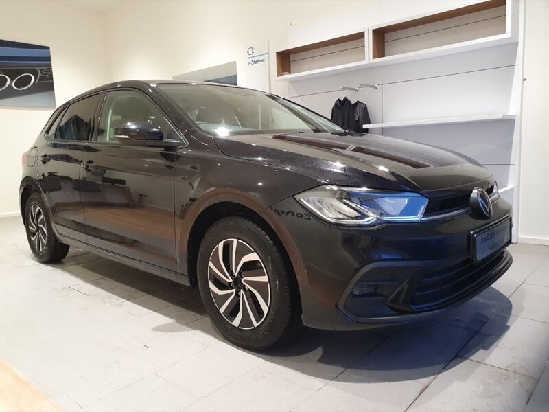 More views of Volkswagen Polo