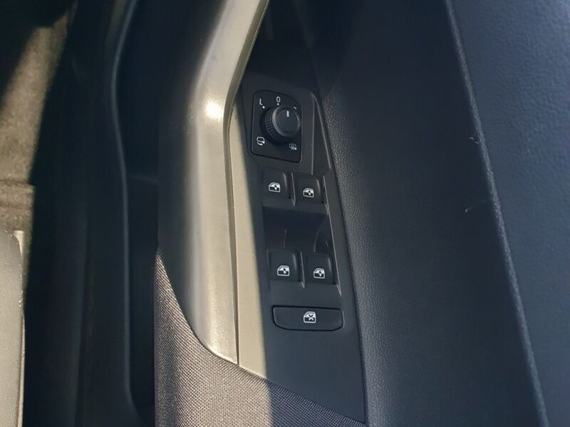 More views of Volkswagen Polo