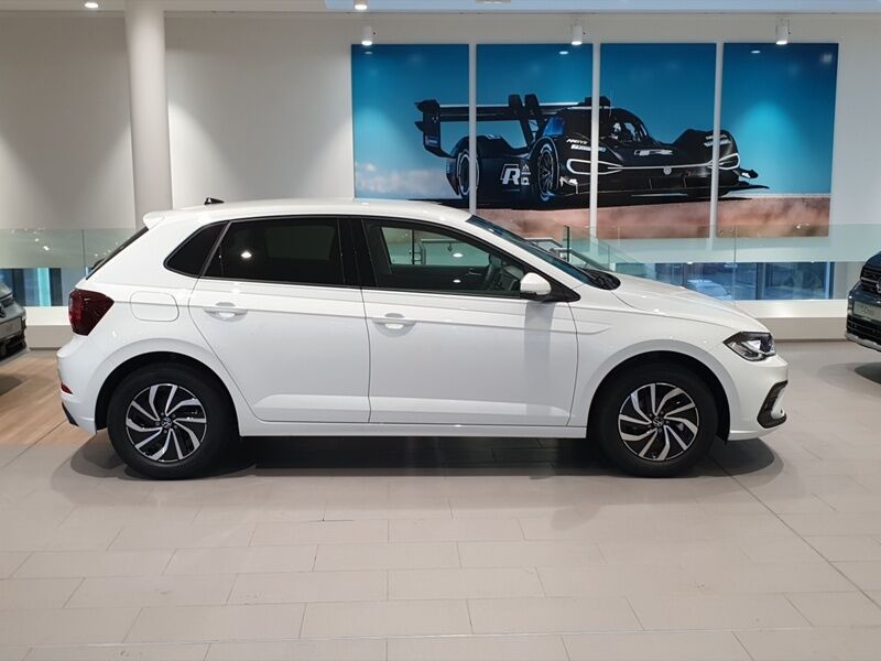 More views of Volkswagen Polo