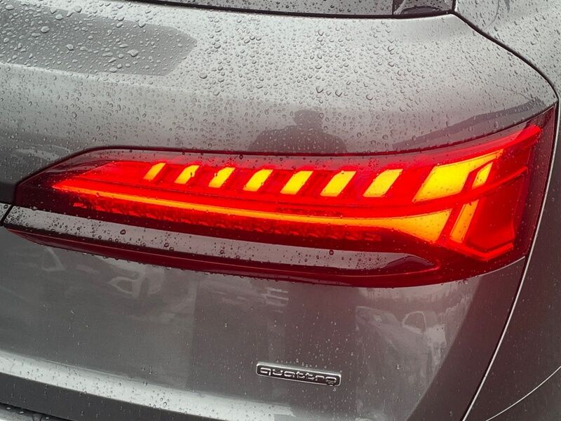 More views of Audi Q7