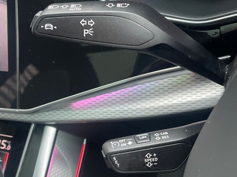 More views of Audi Q7