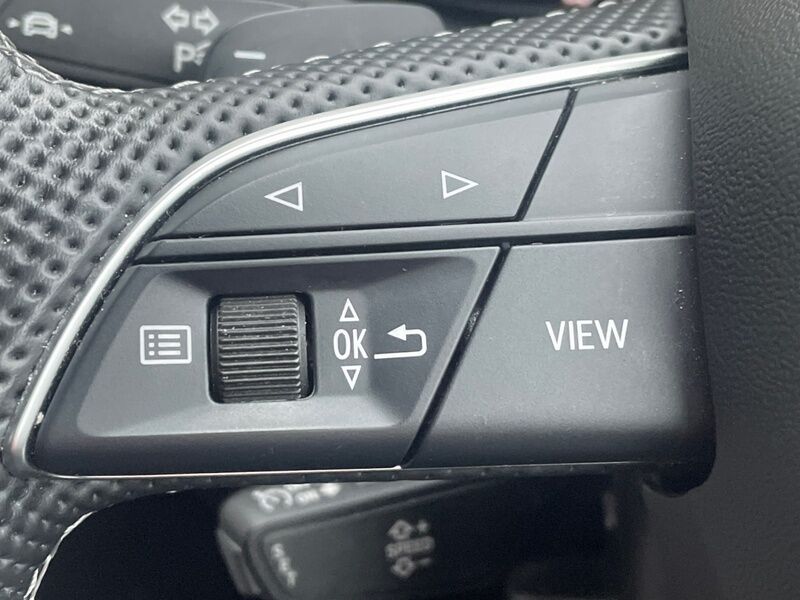 More views of Audi Q7