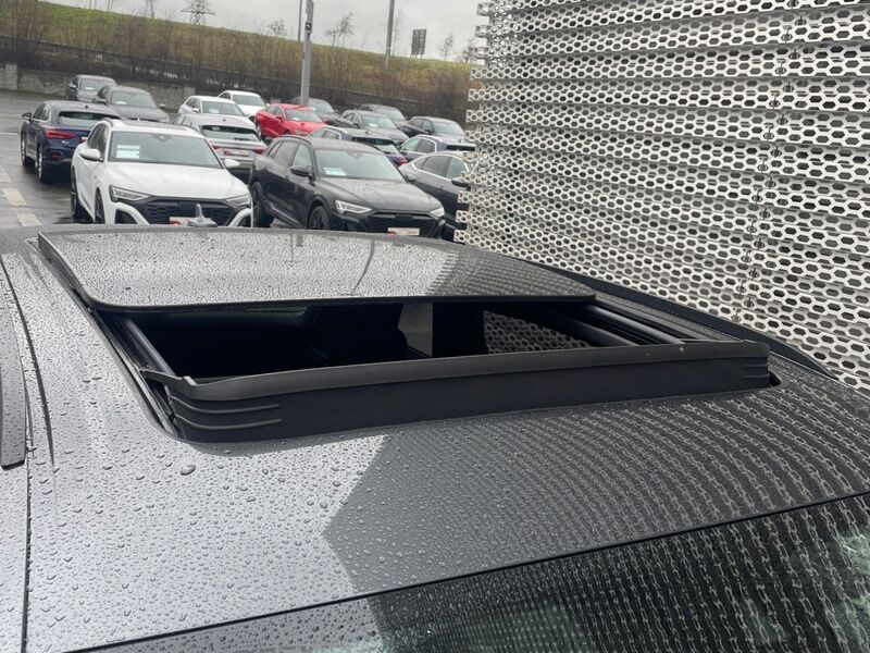 More views of Audi Q7