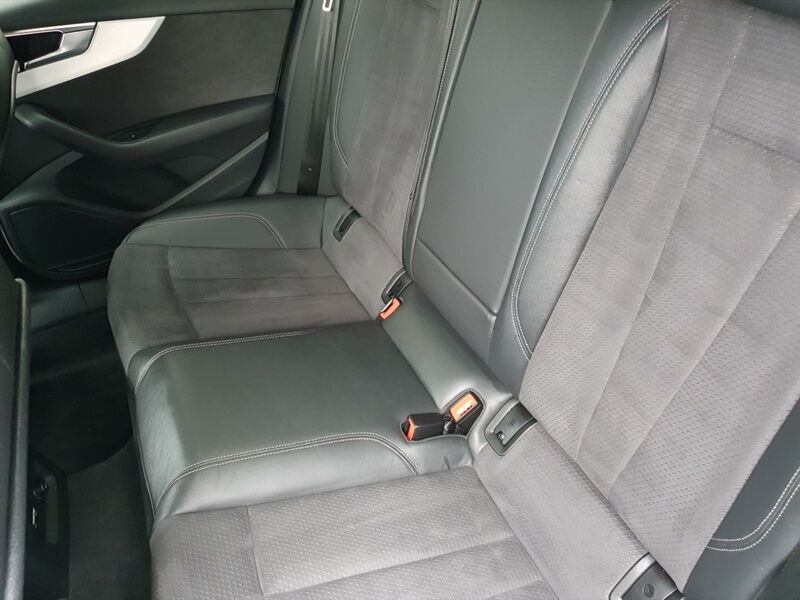 More views of Audi A5