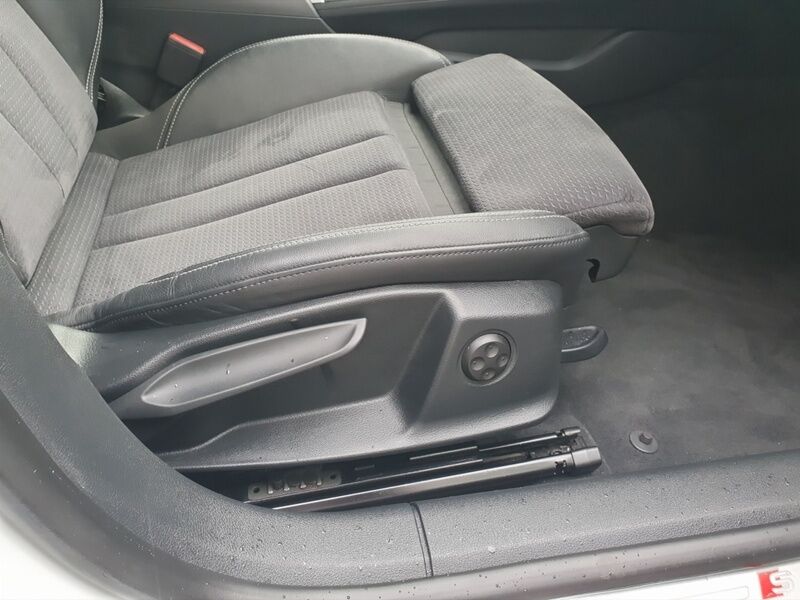 More views of Audi A5