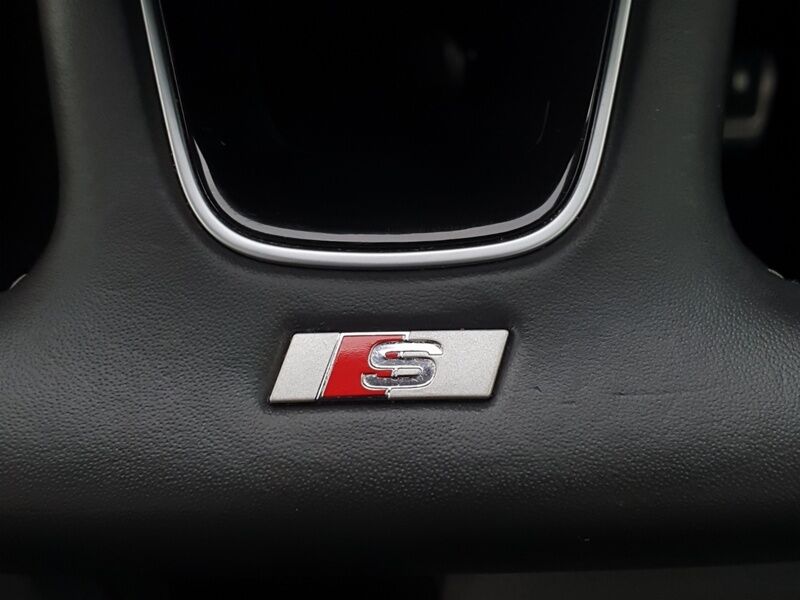 More views of Audi A5