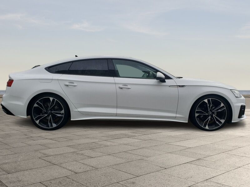 More views of Audi A5