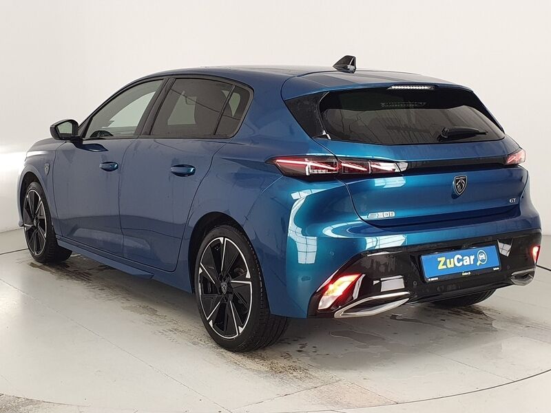 More views of Peugeot 308