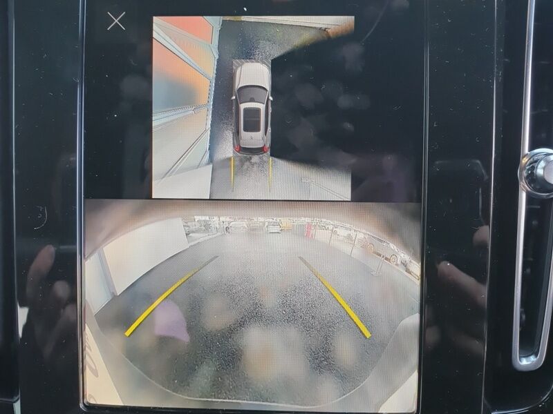 More views of Volvo EX40