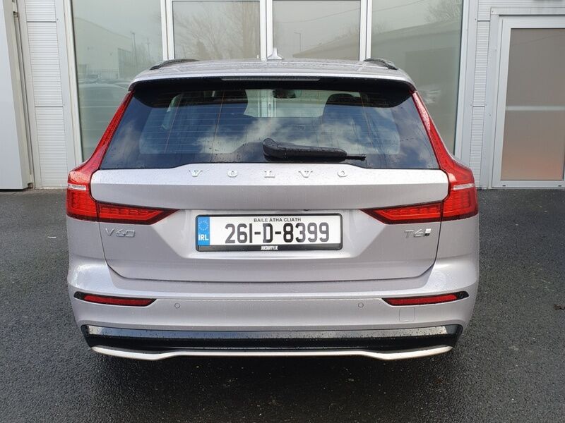 More views of Volvo V60