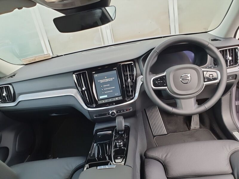 More views of Volvo V60