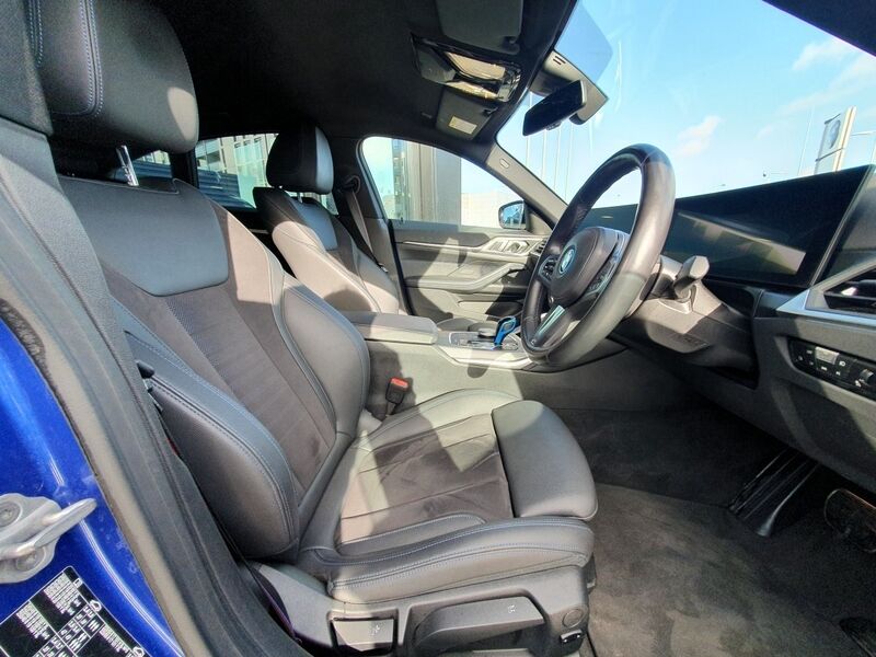 More views of BMW i4