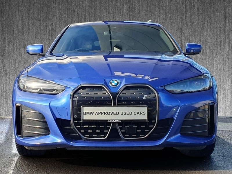 More views of BMW i4