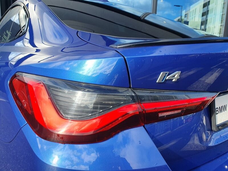 More views of BMW i4