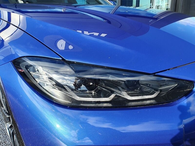 More views of BMW i4