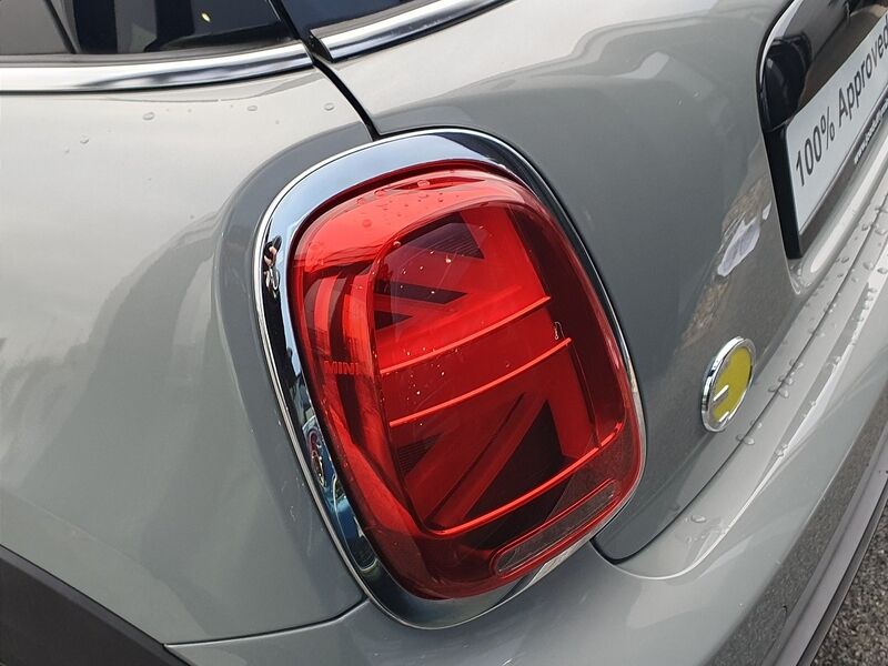 More views of Mini Cooper