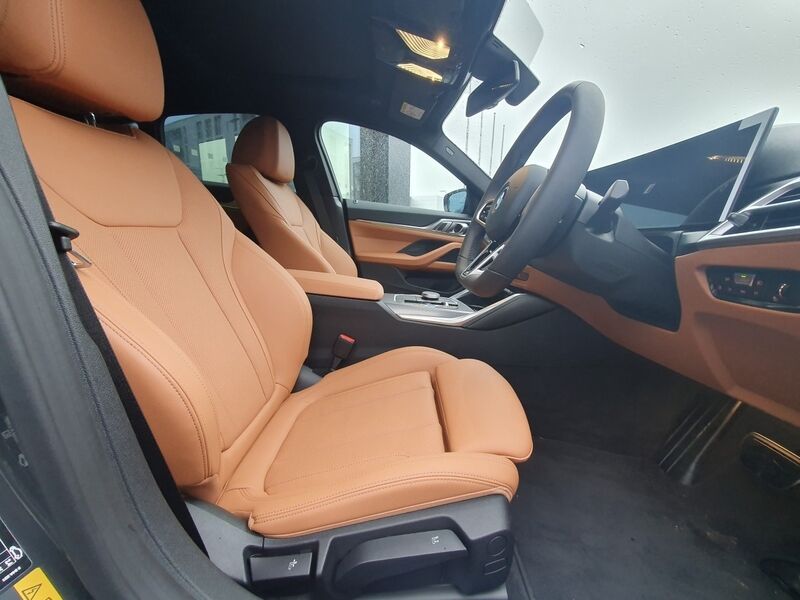 More views of BMW i4