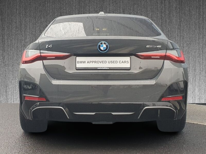 More views of BMW i4