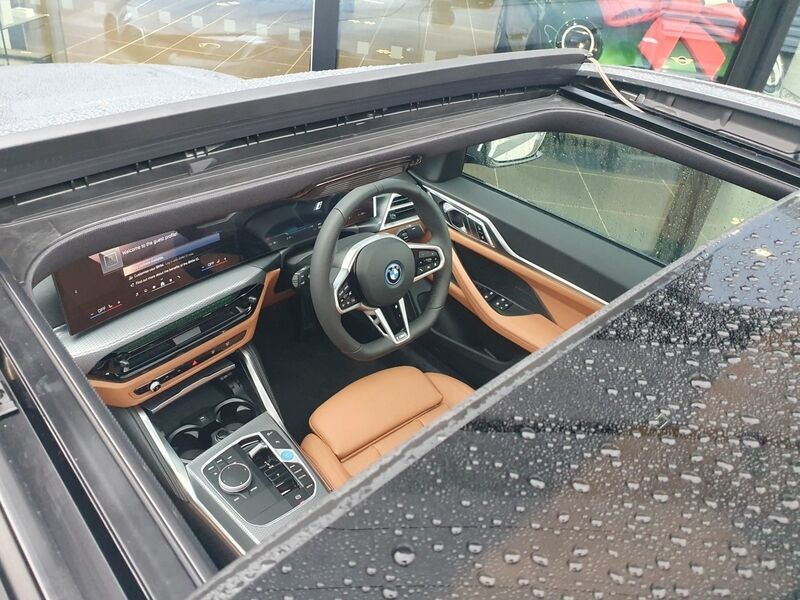 More views of BMW i4