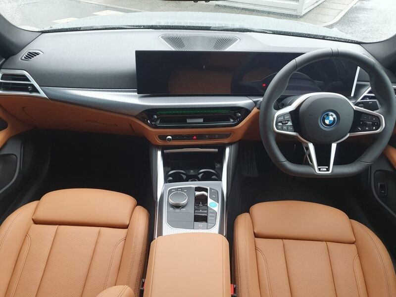 More views of BMW i4