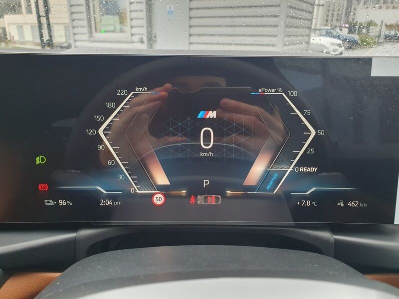 More views of BMW i4