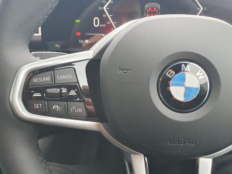 More views of BMW i4