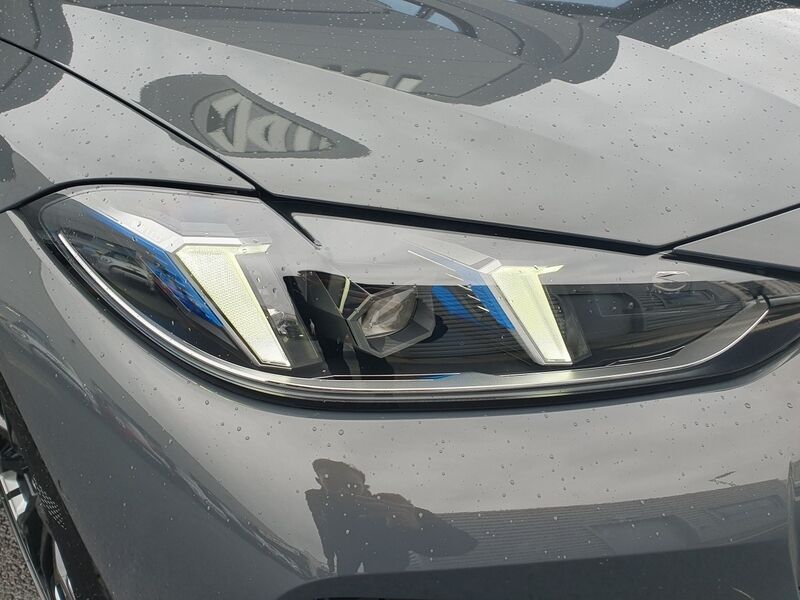More views of BMW i4