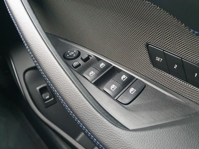 More views of BMW i4