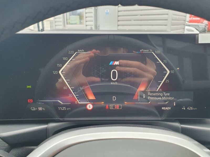 More views of BMW i4