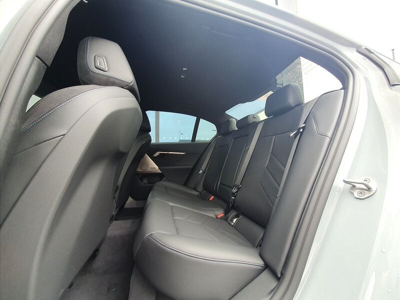 More views of BMW 5-Series