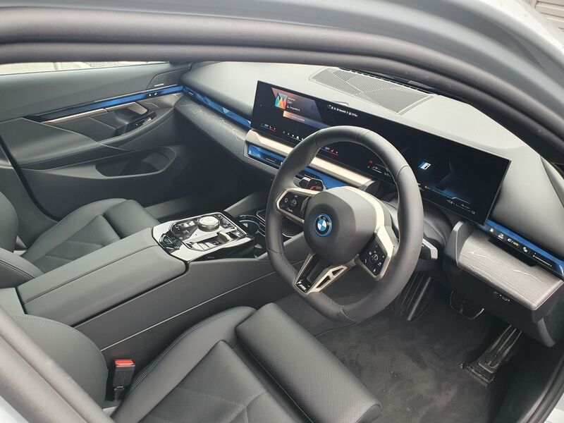 More views of BMW 5-Series