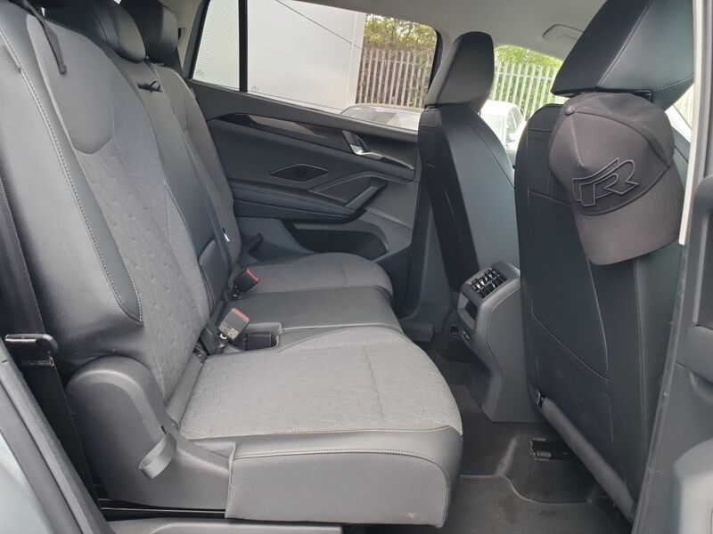 More views of Volkswagen Tayron