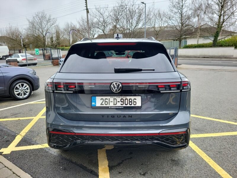 More views of Volkswagen Tiguan