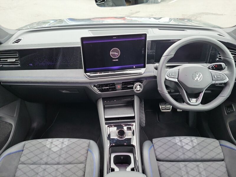 More views of Volkswagen Tiguan