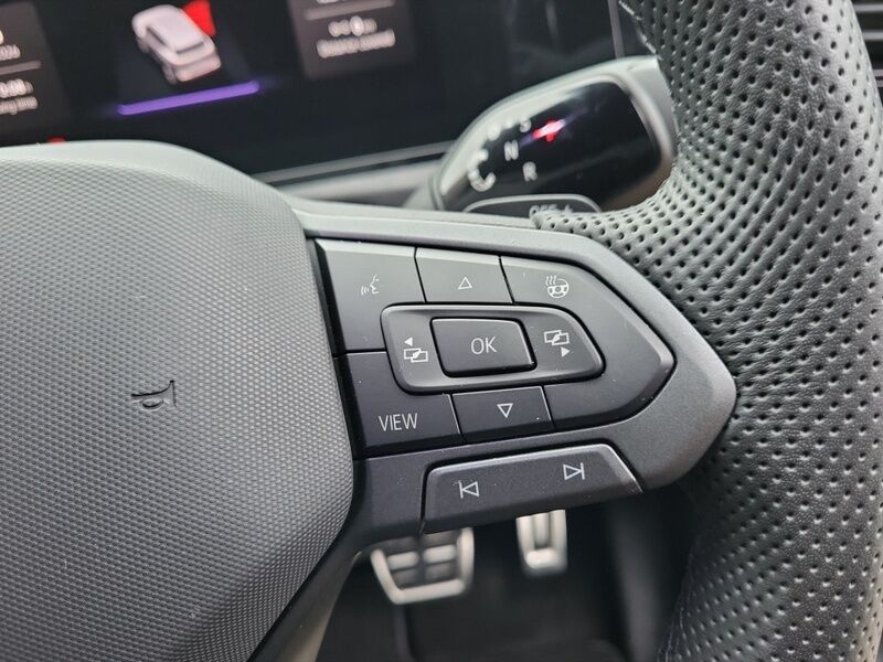 More views of Volkswagen Tiguan