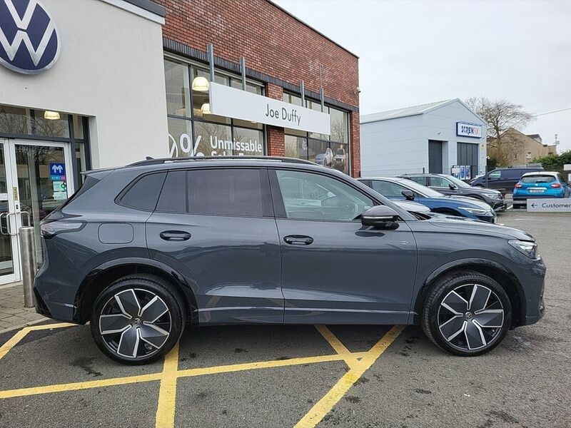 More views of Volkswagen Tiguan