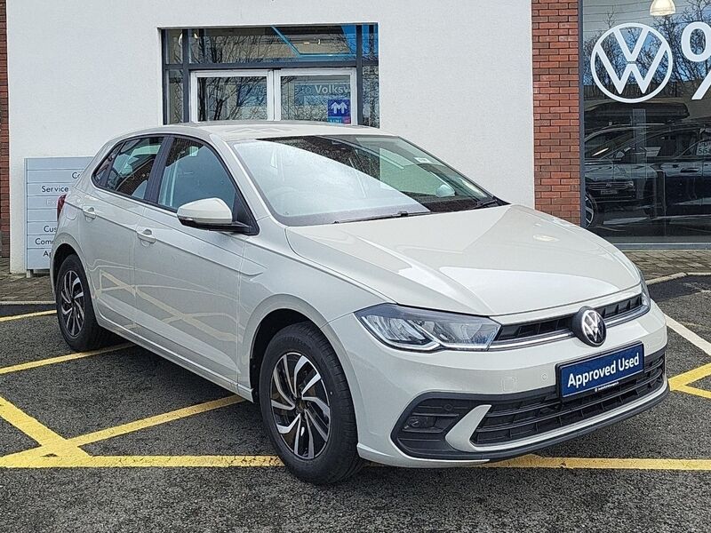 More views of Volkswagen Polo