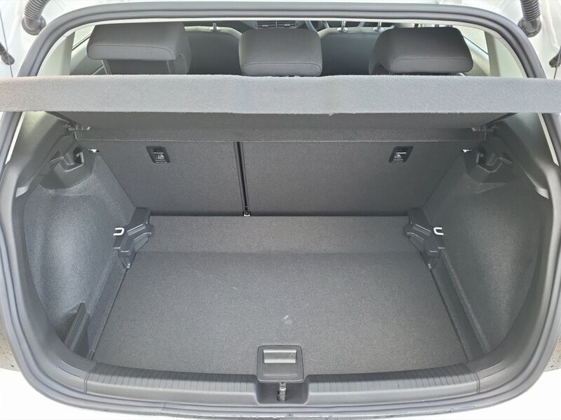 More views of Volkswagen Polo