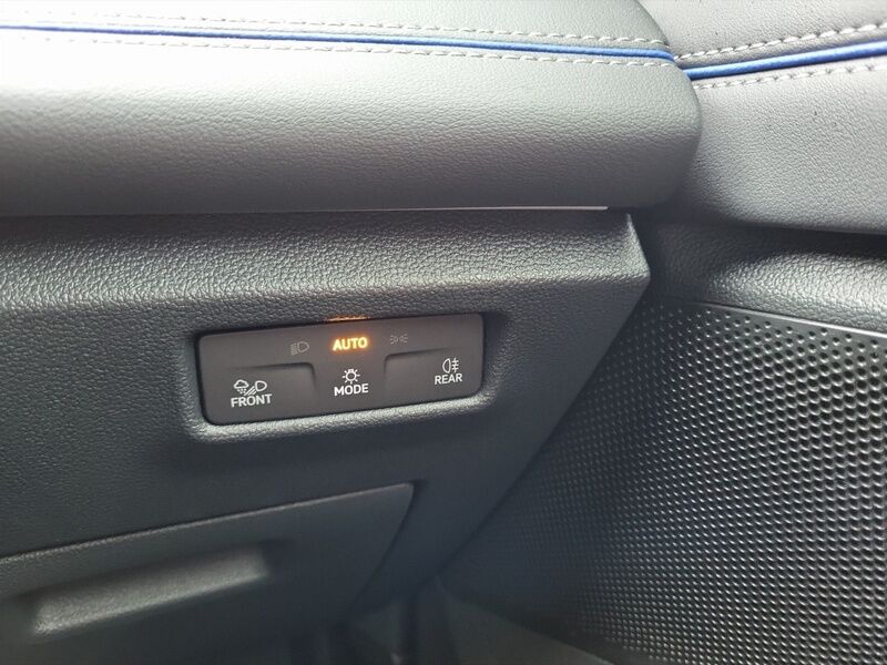 More views of Volkswagen Tiguan