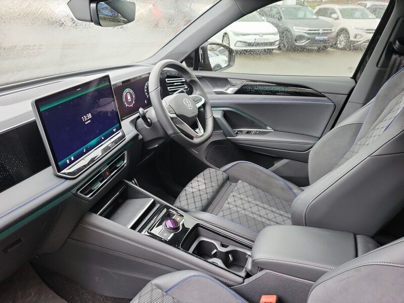 More views of Volkswagen Tiguan