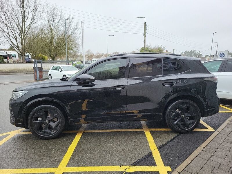 More views of Volkswagen Tiguan