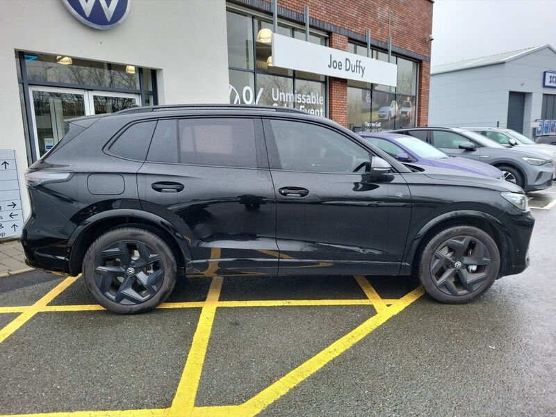 More views of Volkswagen Tiguan