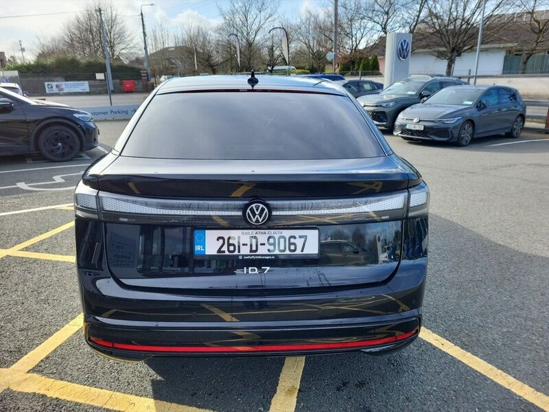 More views of Volkswagen ID.7