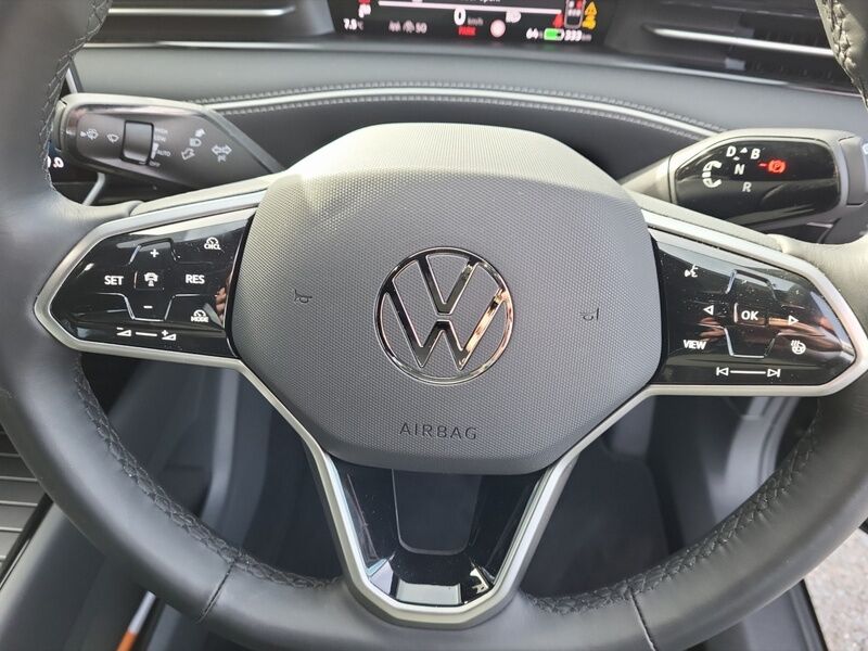 More views of Volkswagen ID.7