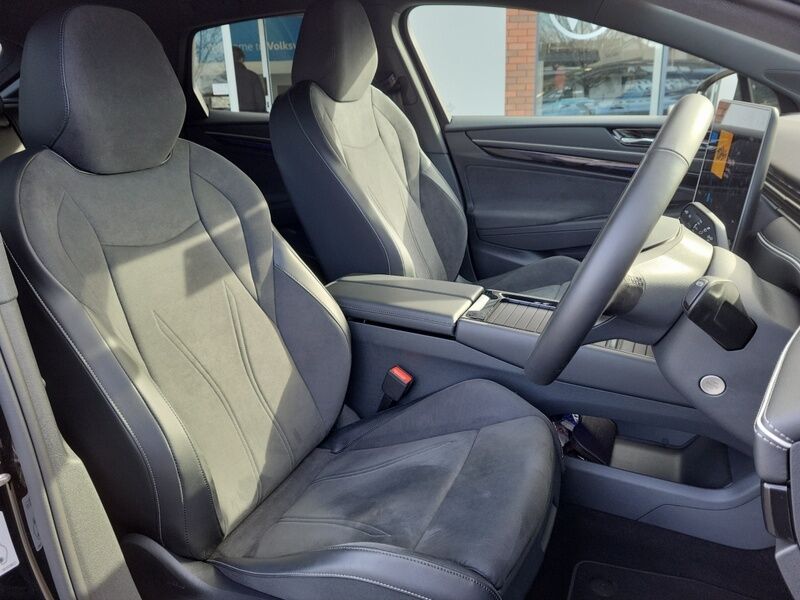 More views of Volkswagen ID.7