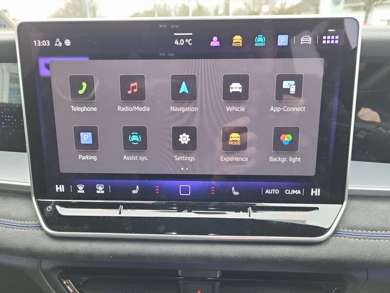 More views of Volkswagen Tayron