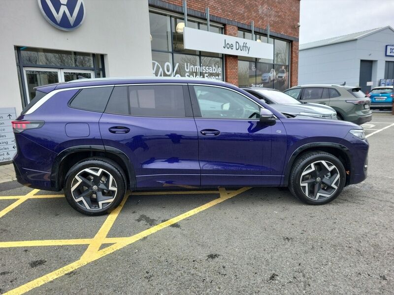 More views of Volkswagen Tayron