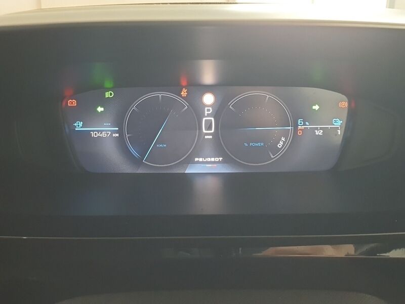 More views of Peugeot 308