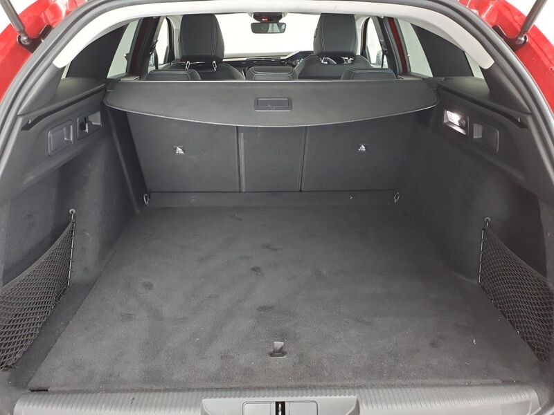 More views of Peugeot 308