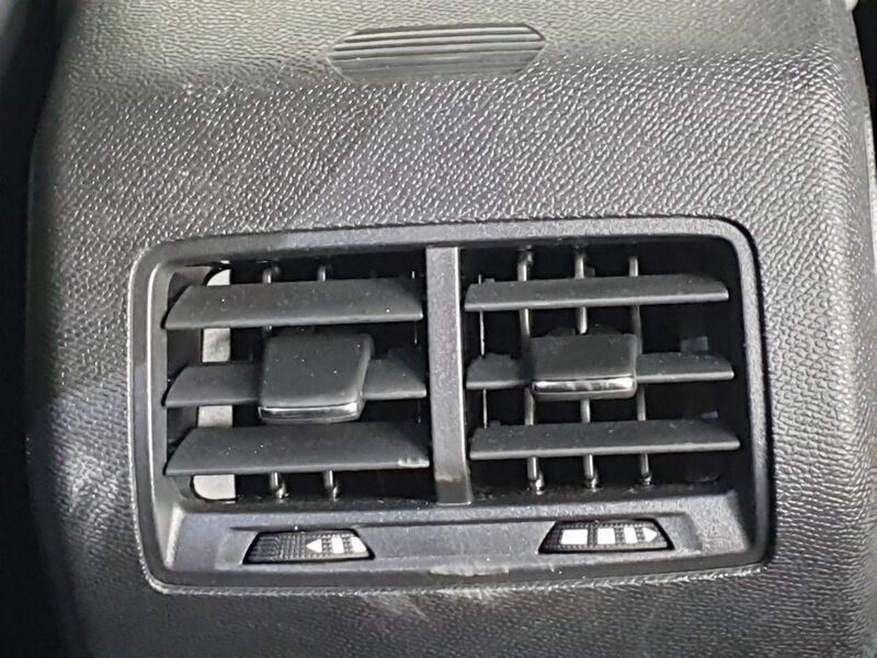 More views of Peugeot 308